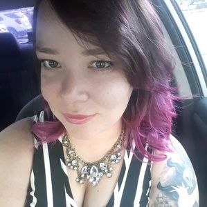 Meet your Posher, Molly